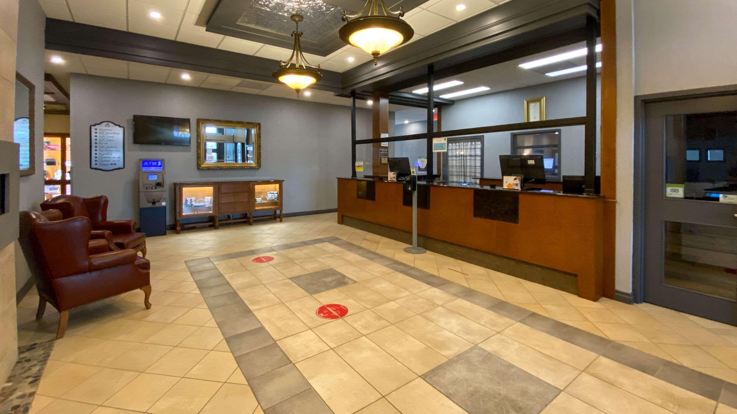 דראמונדוויל Quality Suites מראה חיצוני תמונה